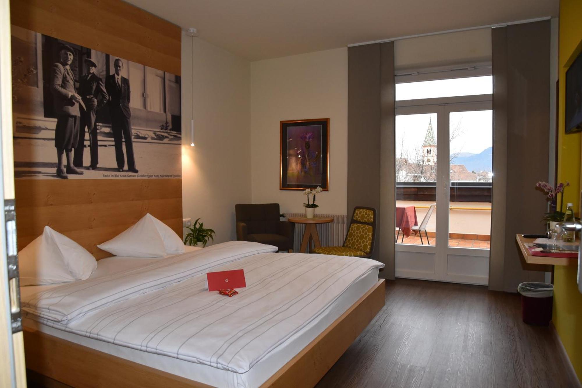Angerburg Blumenhotel Appiano Sulla Strada Del Vino Habitación foto